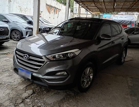 HYUNDAI TUCSON 1.6 16V T-GDI GASOLINA GLS ECOSHIFT HYUNDAI TUCSON 1.6 16V T-GDI GASOLINA GLS ECOSHIFT